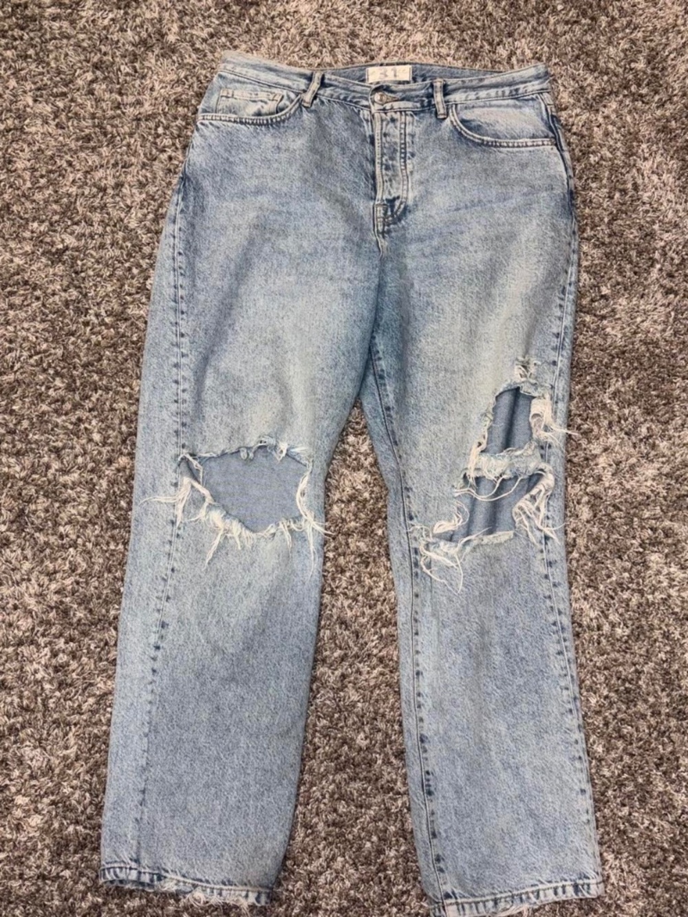 Free people we the free disstressed straight leg button fly blue jeans size 31